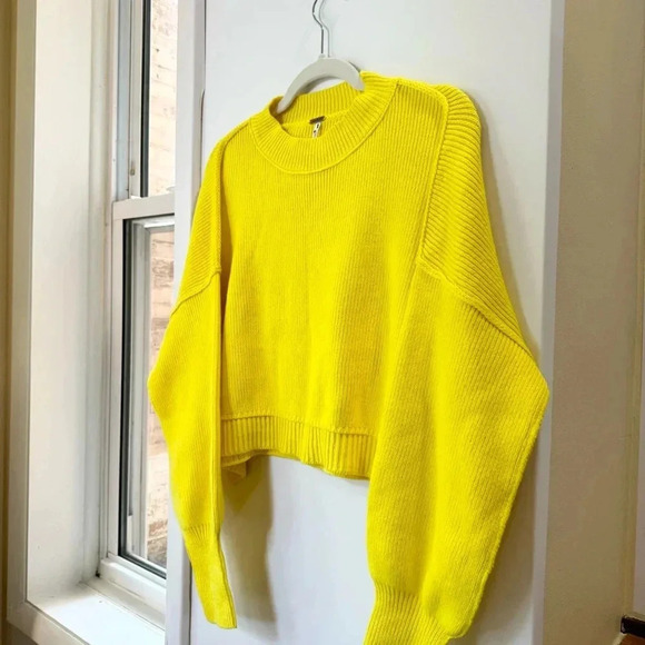 Free People Easy Street Crop Pullover Sweater Oversized Rib Crewneck Yellow XS - Picture 3 of 7